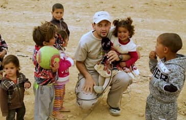 181022-jordan-refugee-children_feat