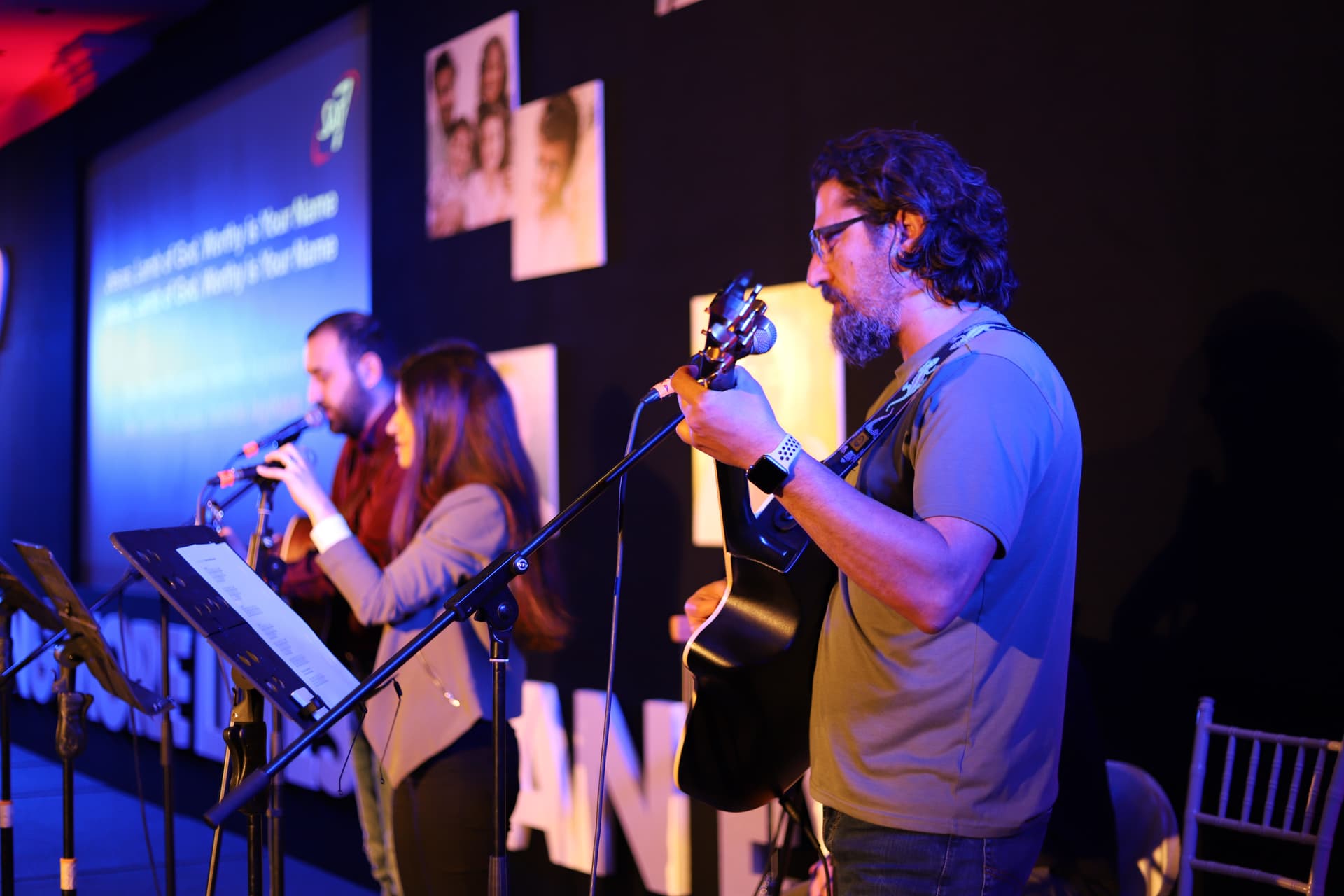 1Worship by SAT-7 TURK and PARS