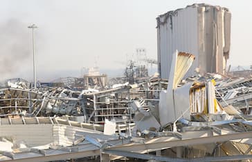 Lebanon port banner 2