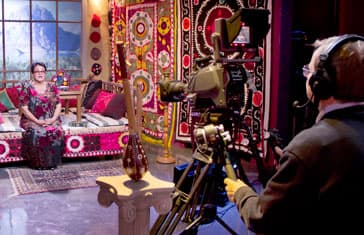 Tajik-program-feature