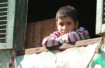 boywindowfeat