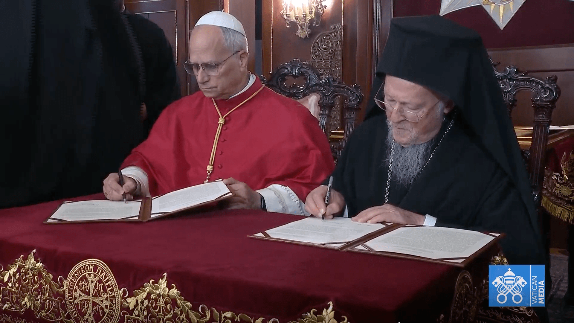 Pope Leo XIV and Ecumenical Patriarch Bartholomew I signing the Declaration. Image courtesy of Vatican Media.