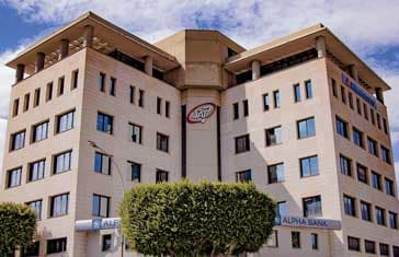 SAT-7_Building2_feat