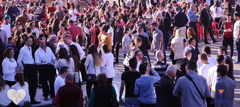 crowd
